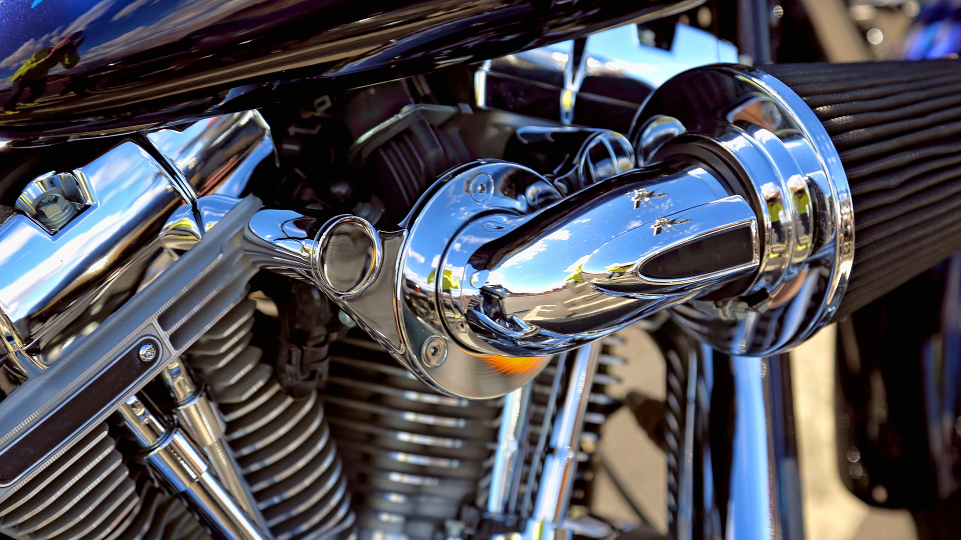 Migliora le tue abilità: iscriviti a un corso di meccanico Harley Davidson - moto - Racext 27