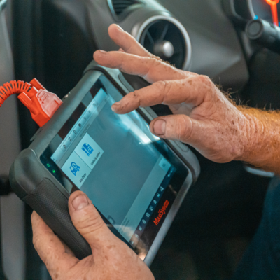 Why Online Vehicle Diagnosis is the Future of Mechanical Assistance - your Mechanic online - Racext 14