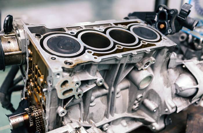 CAN YOU POWDER COAT AN ENGINE BLOCK? (EXPLAINED) - Blog - Racext 1